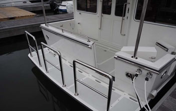 modern trawler yachts