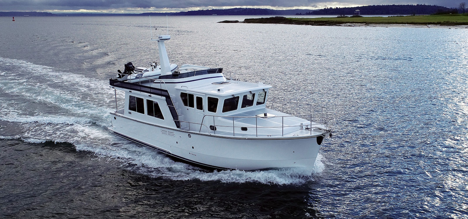 Helmsman Trawlers 43E Pilothouse